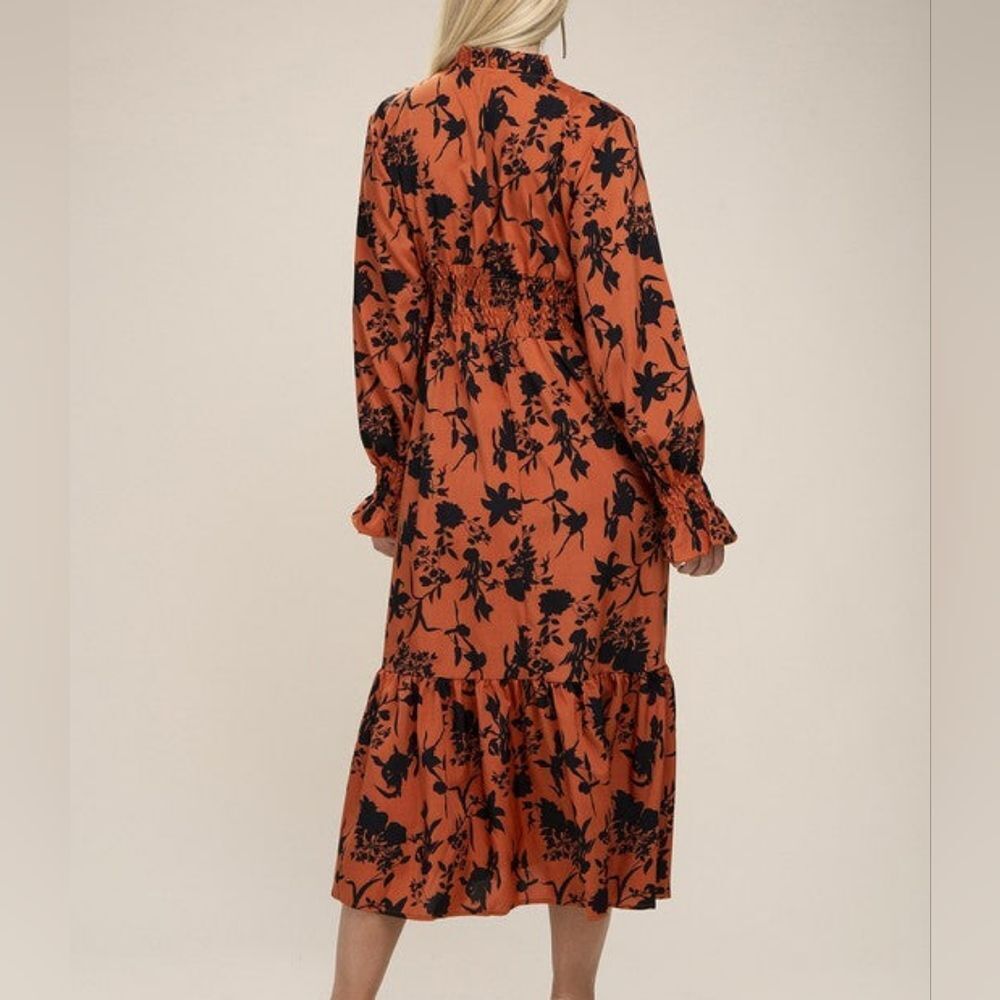 Floral Print Bishop Sleeve Shirred Dress - Picture 3 of 4